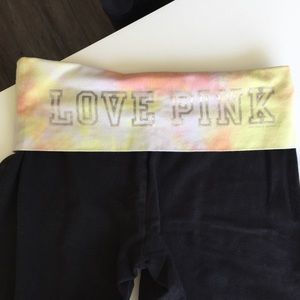 VINTAGE Y2K Victoria’s Secret PINK Cropped Yoga Pants